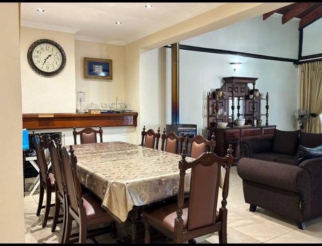 5 BEDROOM HOUSE FOR SALE IN ERASMIA